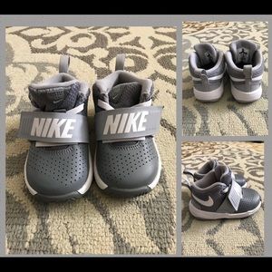Nike Toddler Jordan size 5C